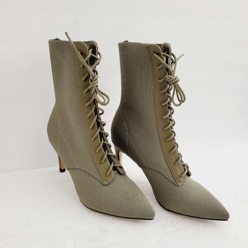 New Charles David Women's Leather Textile Piranha Bootie Size 6